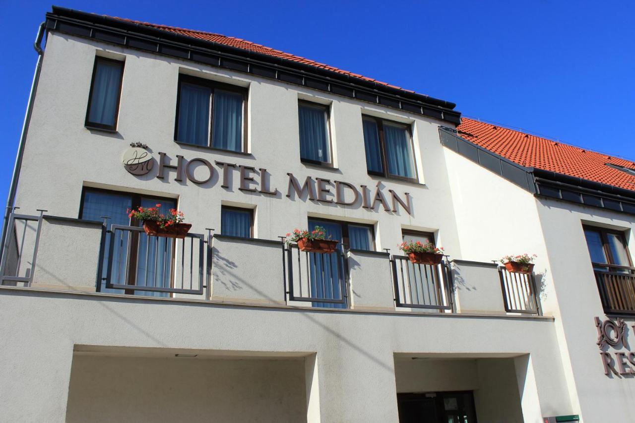 Median Hotel 3*